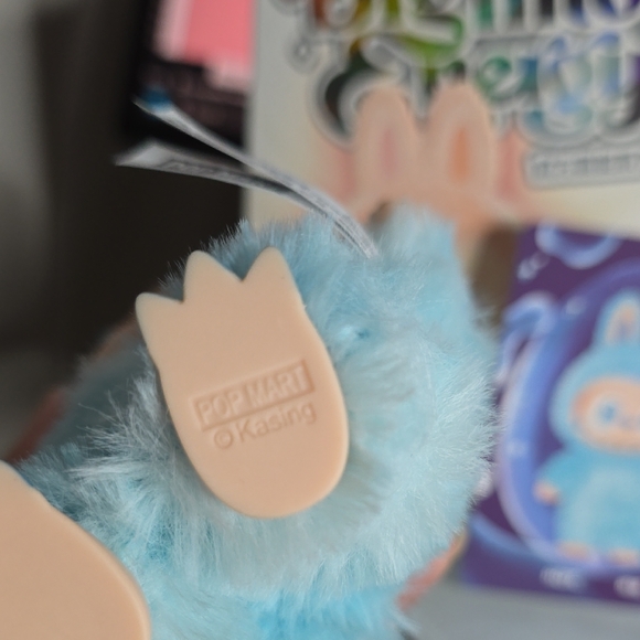 LABUBU The Monsters Big Into Energy -  Hope - Picture 5 of 5